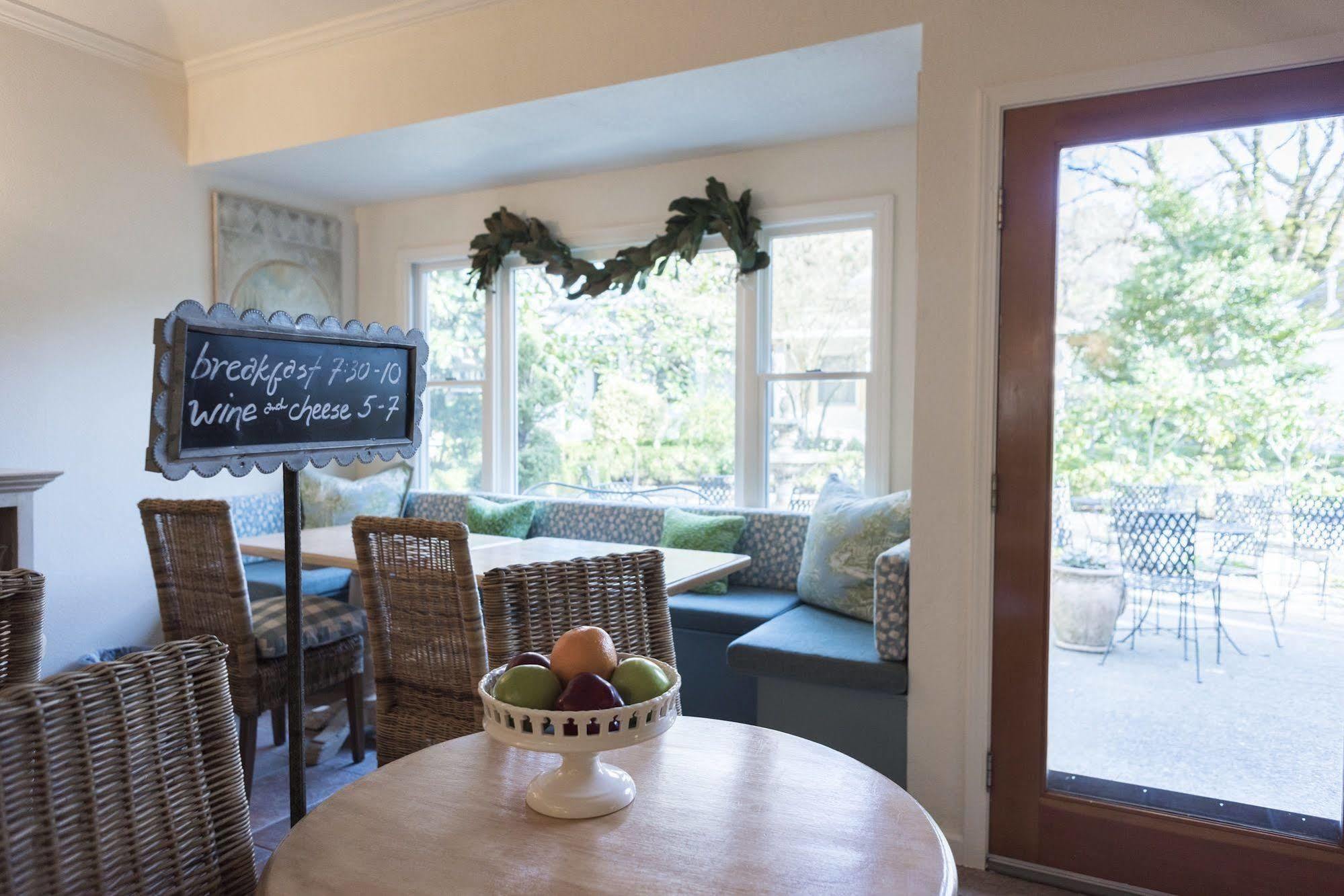 Cottage Grove Inn Calistoga Buitenkant foto