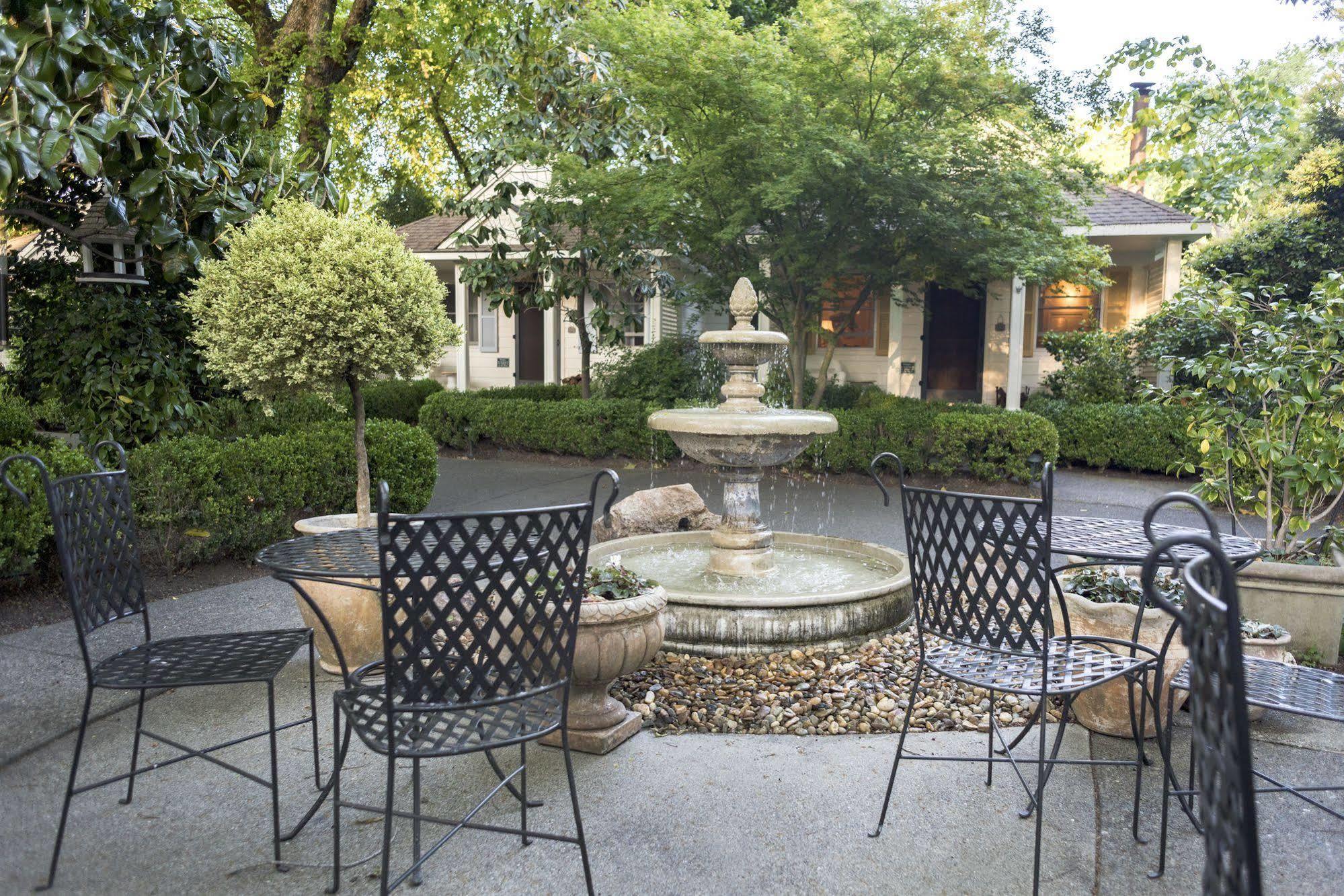 Cottage Grove Inn Calistoga Buitenkant foto